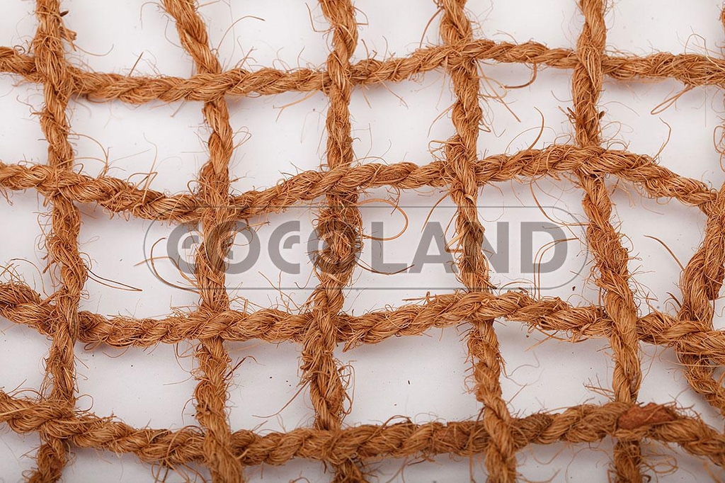 Геотекстиль для ландшафтных работ из кокосового волокна, ячейка 2см*2см,1м*5м, пл.700г/м2,Cocoland